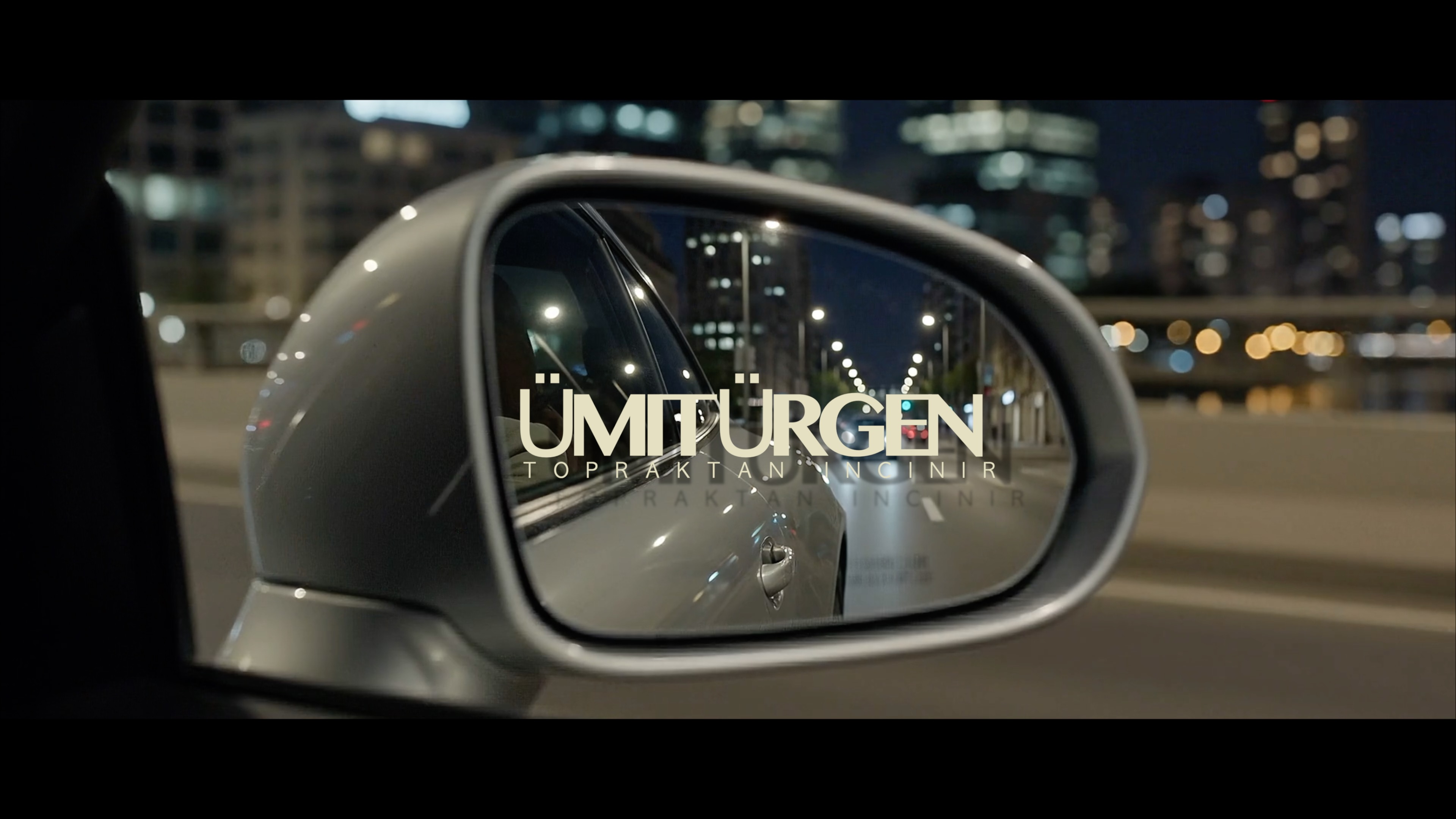 Titelstandbild des Musikvideos Topraktan incinir